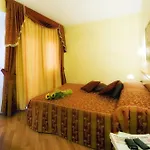 Bright روما