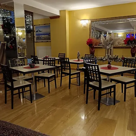 Hotel Bright 3*