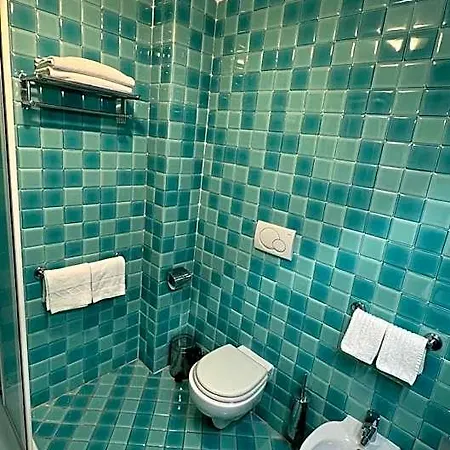 Bright Hotel