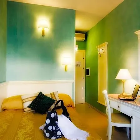 Hotel Bright