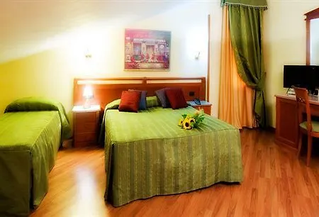 Hotel Bright 3*