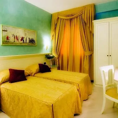 Otel Bright 3*